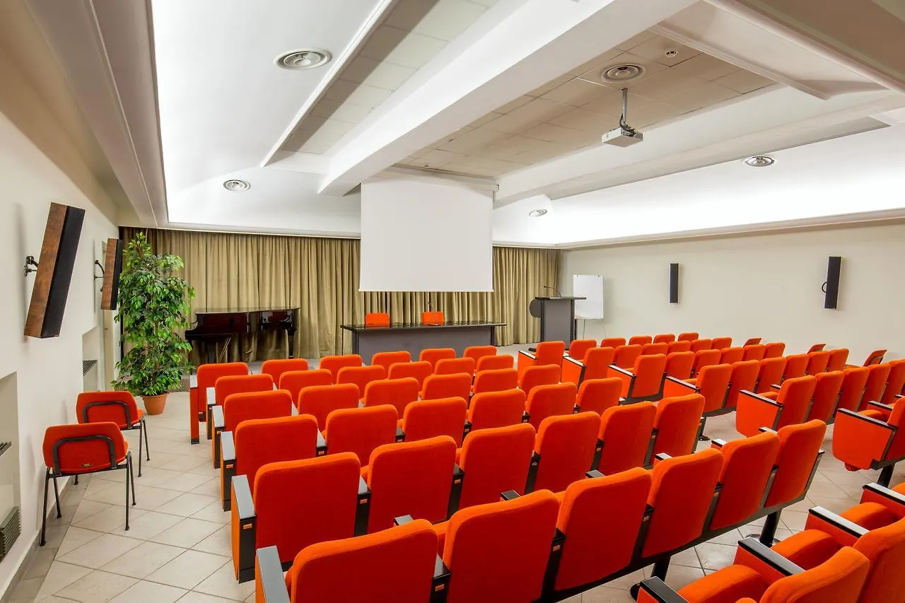 Casa Per Ferie Santa Maria Alle Fornaci Rome