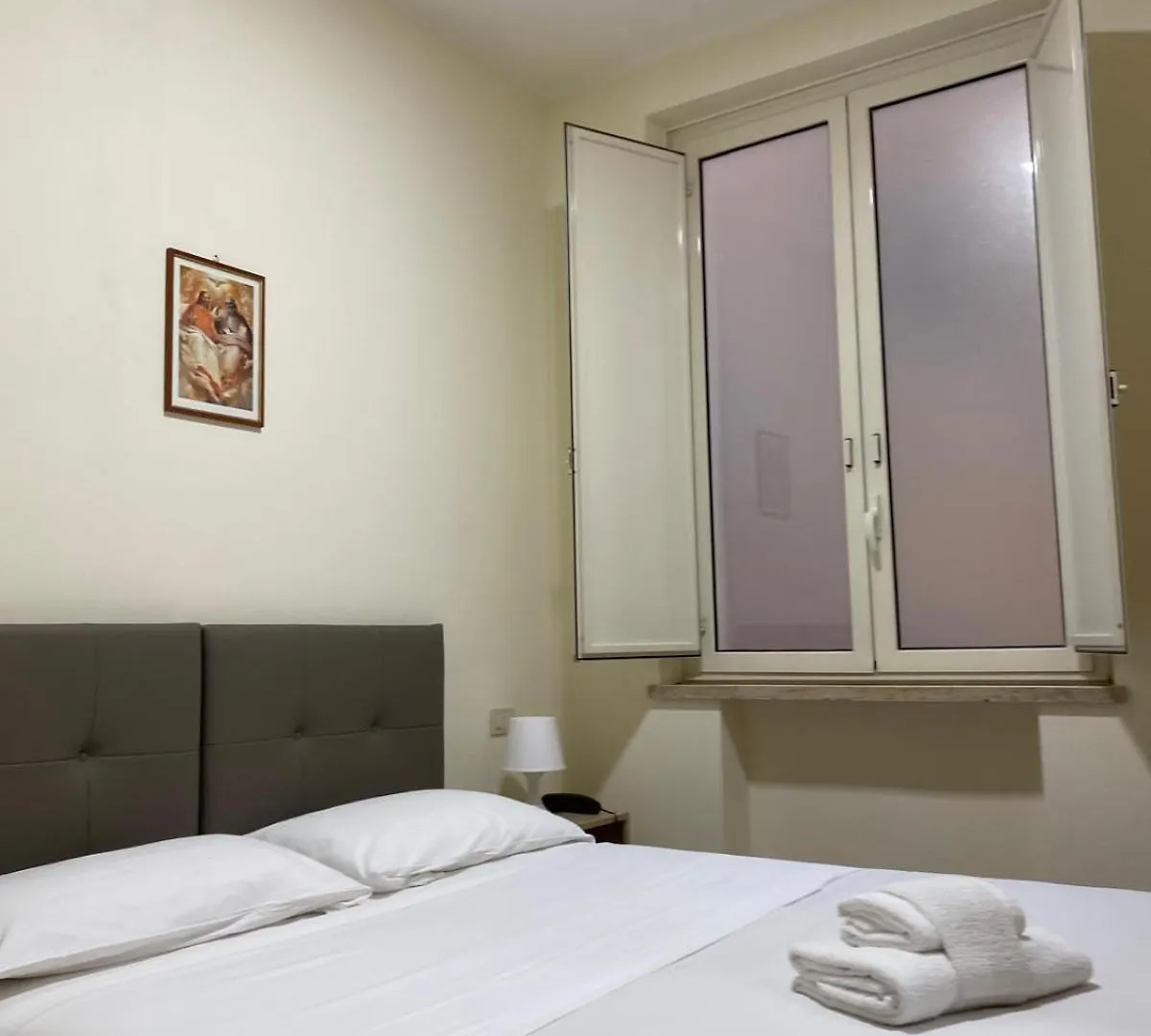 Hotel Casa Per Ferie Santa Maria Alle Fornaci Rom
