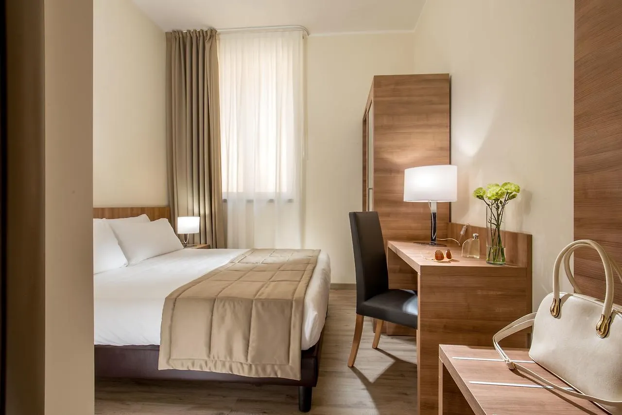 Casa Per Ferie Santa Maria Alle Fornaci Rom Hotel