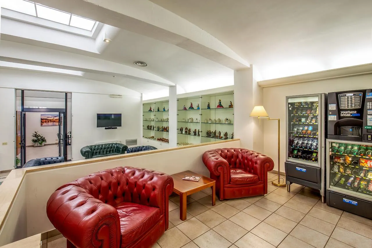 Casa Per Ferie Santa Maria Alle Fornaci Rom Italien